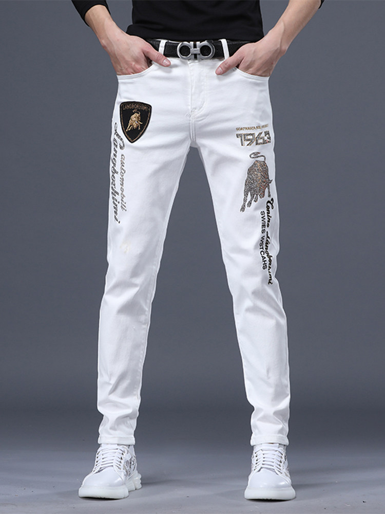 2025年春季白色牛仔裤男欧洲站金牛烫钻刺绣弹力修身直筒潮牌长裤