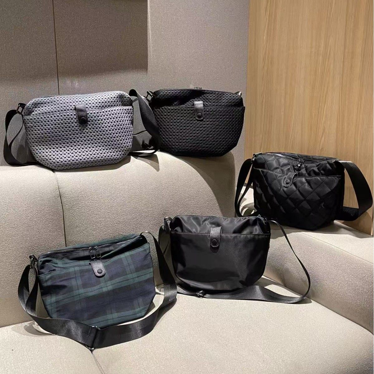 日本新款多隔层轻便休闲马鞍包女质感防水尼龙布大容量单肩斜挎包,箱包皮具/热销女包/男包,通用款女包,淘宝优惠券,粉丝福利购,淘宝优惠卷