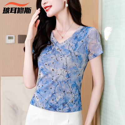 2025年夏季女士高端网纱印花短袖V领修身显瘦上衣柔软薄款百搭T恤
