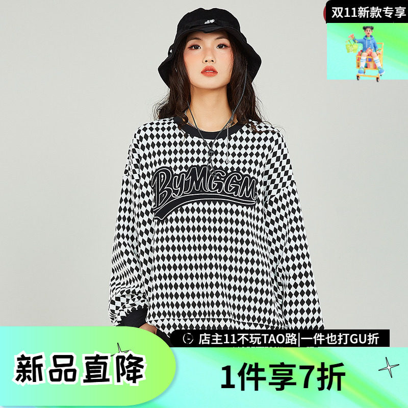 商场同款木果果木2024新款初秋上衣女宽松复古撞色字母圆领卫衣