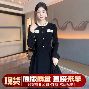 2023春装配大衣黑色韩国连衣裙子女秋冬高级感显瘦内搭打底长裙