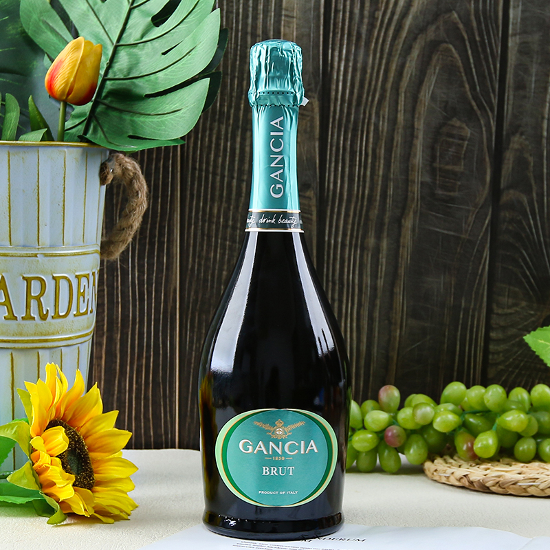 甘嘉起泡葡萄酒香气浓郁清新洋酒
