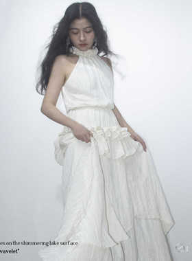 moonlight wavelet;原创设计法式度假风时尚挂脖荷叶边连衣长裙