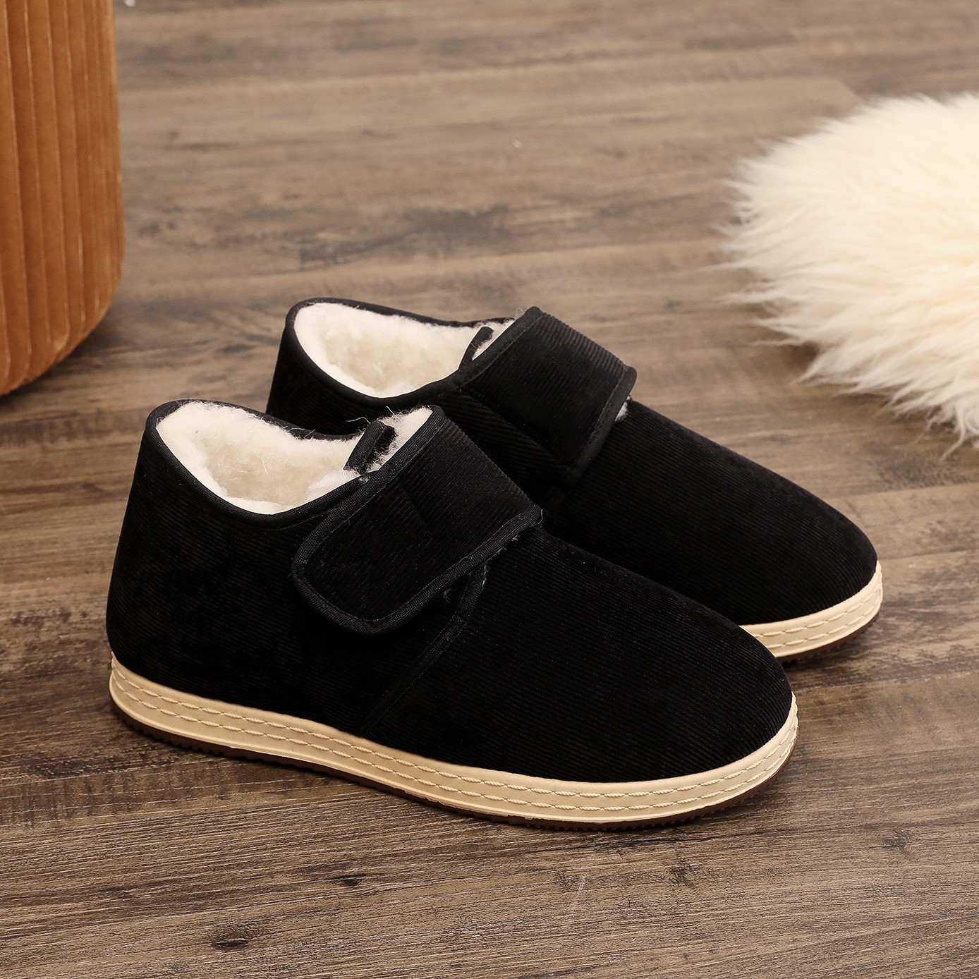 拖鞋男款冬季新款棉鞋一脚蹬爸爸鞋居家防滑加绒加厚轻便休闲男鞋