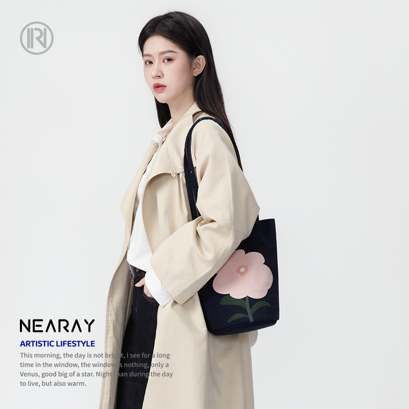 尼睿花卉休闲简约高级感水桶包