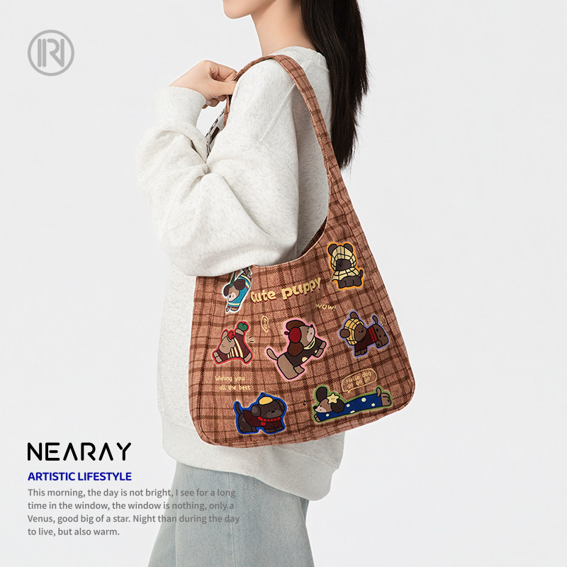 尼睿2025秋冬新款单肩包格纹小狗帆布包大容量休闲百搭包包女Q320,箱包皮具/热销女包/男包,时尚帆布包,淘宝优惠券,粉丝福利购,淘宝优惠卷