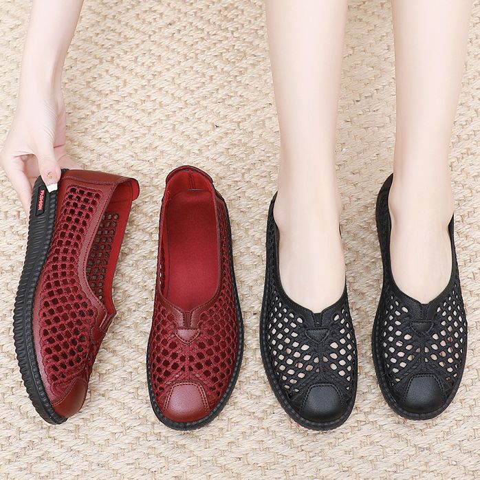 春夏季新款老北京布鞋女软底防滑镂空透气休闲一脚蹬中老年妈妈鞋