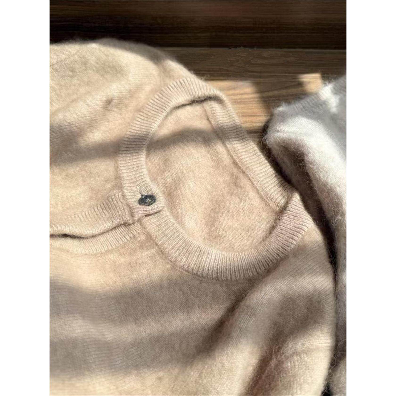 高级感貂绒毛衣外套女圆领开衫秋冬软糯宽松羊毛针织打底洋气上衣