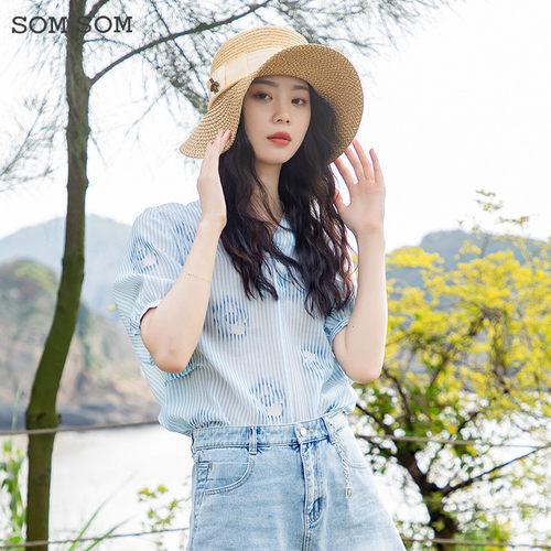 SOMSOM/索玛假两件衬衫上衣女装气质衬衫竖条纹印花雪纺短袖衬衣