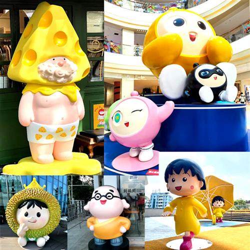 定制玻璃钢网红卡通人物动物公仔创意房地产IP雕塑大型售楼部摆件