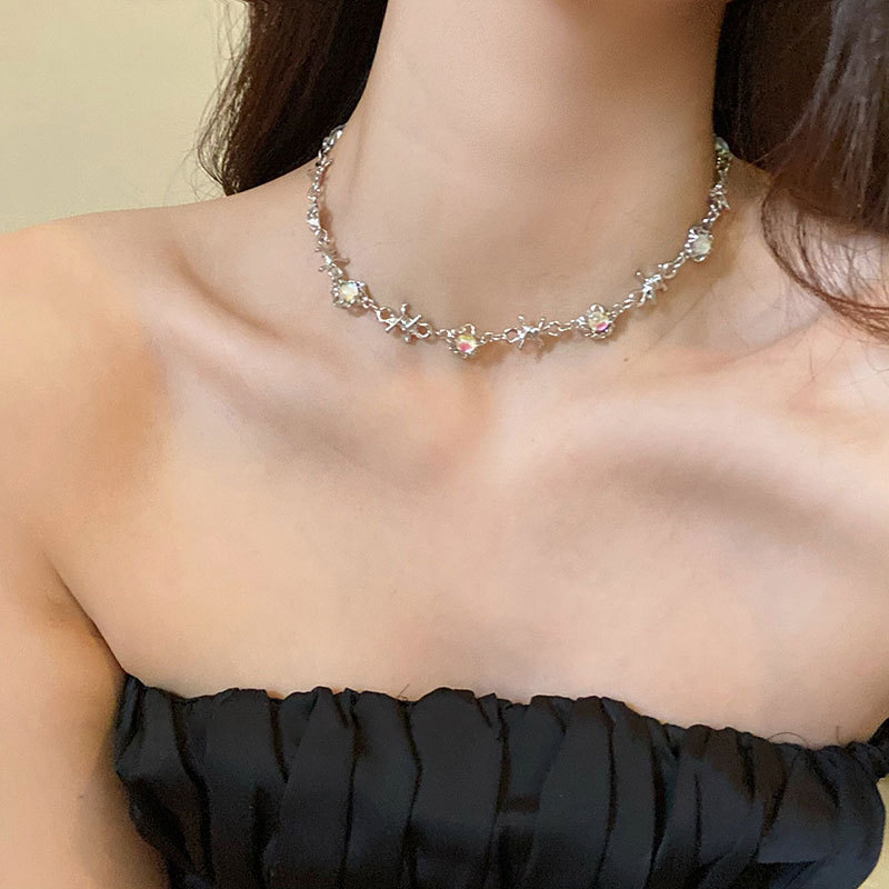 srrmhyn荆棘拼接月光石钛钢项链