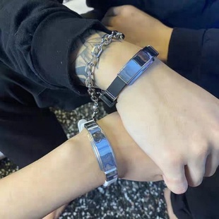情侣手链 韩国ins原宿个性 网红钛钢硅胶皮带手环配饰男女潮