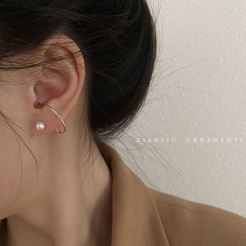 srrmhyn设计感耳廓珍珠耳环