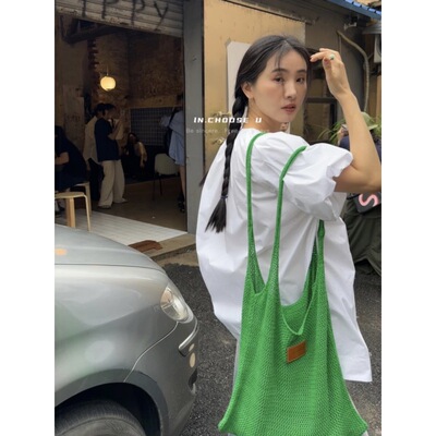 IN choose u笑笑家2025年新款小皮标款针织包包大容量单肩包