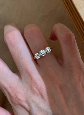 复古爆闪镶钻三花戒指通勤指环女