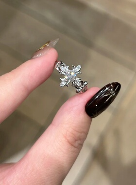 清新镶钻鸢尾花戒指女食指戒指环