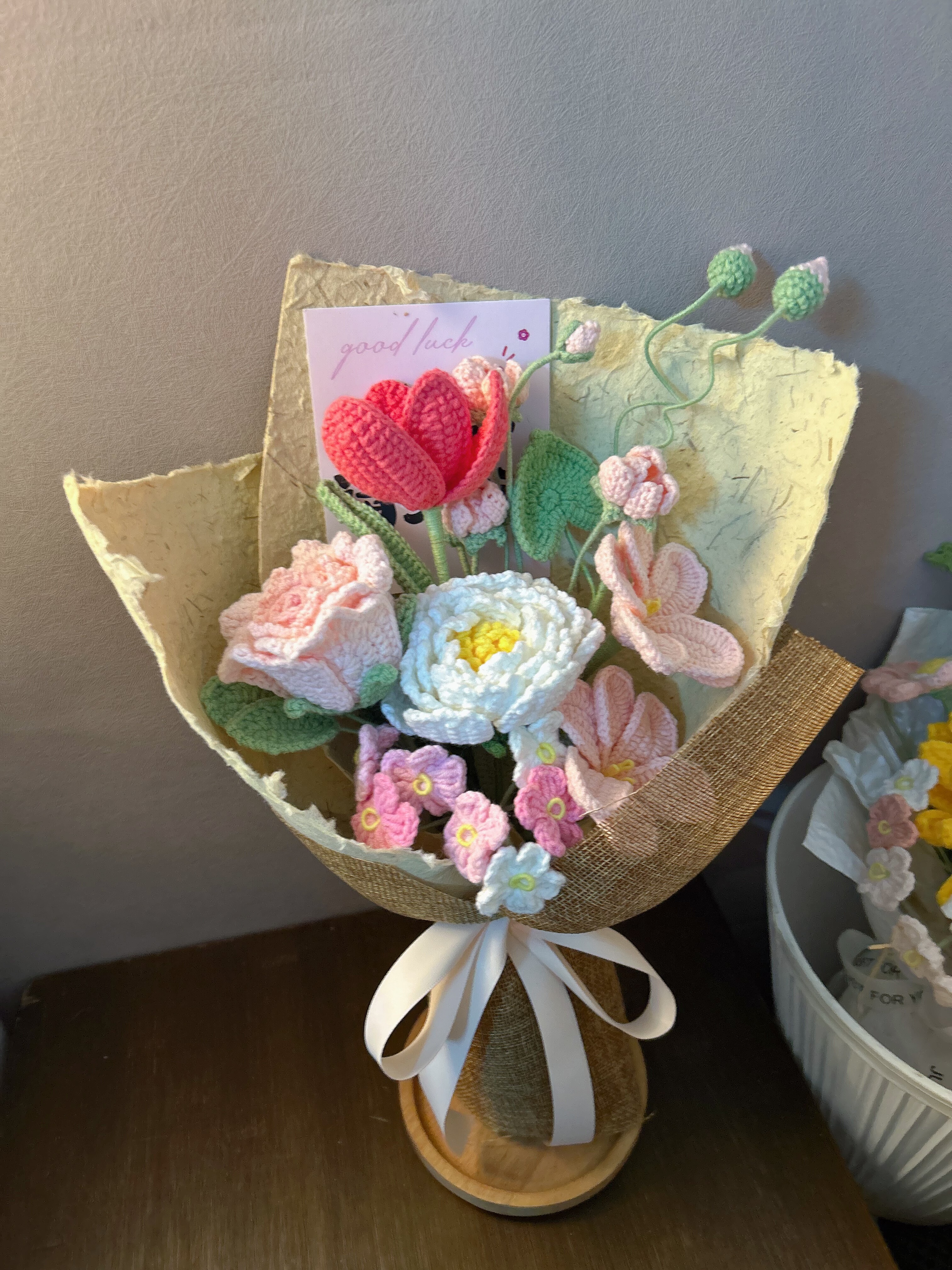 手工钩织毛线花束成品全新未用带贺卡包装精美送礼自留都
