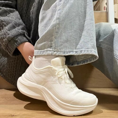 安踏飞云女子慢跑运动鞋