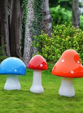 户外仿真蘑菇雕塑园林景观装饰幼儿园地产美陈卡通植物玻璃钢摆件