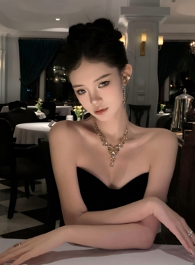 欧美夸张锆石项链水滴流苏闪钻新款爆款高级感礼服配饰耳环锁骨链