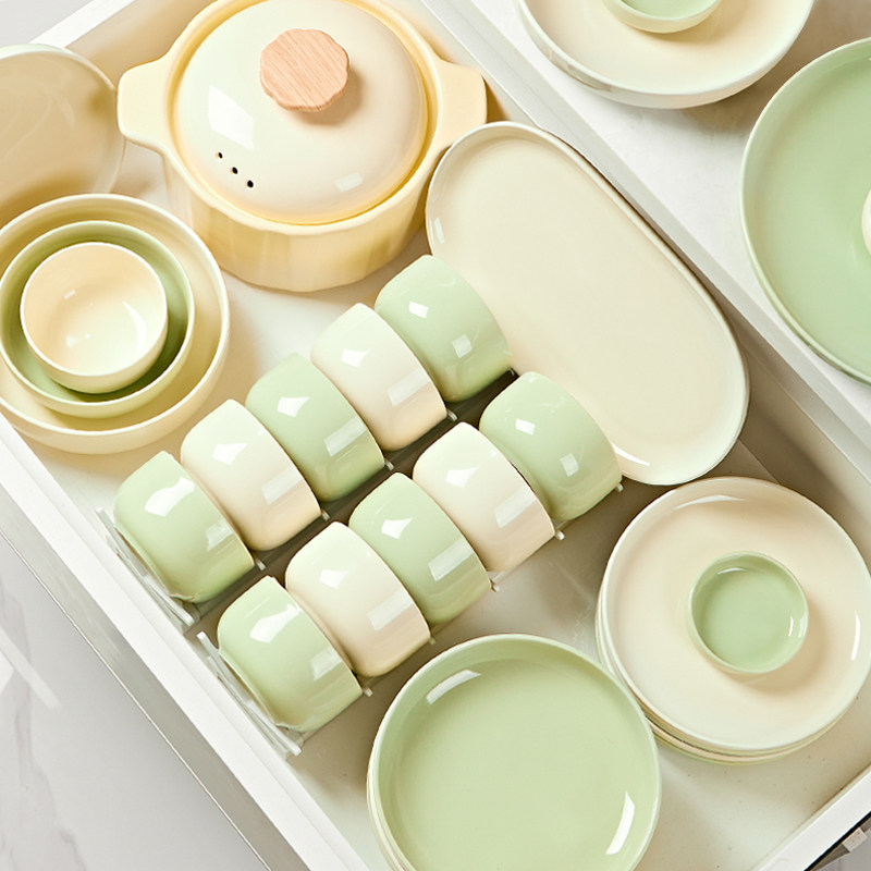 奶油风餐具套装家用碗2025新款陶瓷碗碟釉下彩碗盘碗具乔迁新居礼