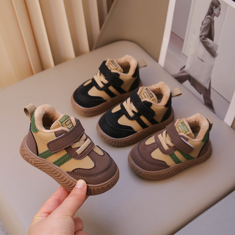男宝宝加绒学步鞋2025冬季新款运动鞋小童婴幼儿0-1-3岁软底棉鞋4