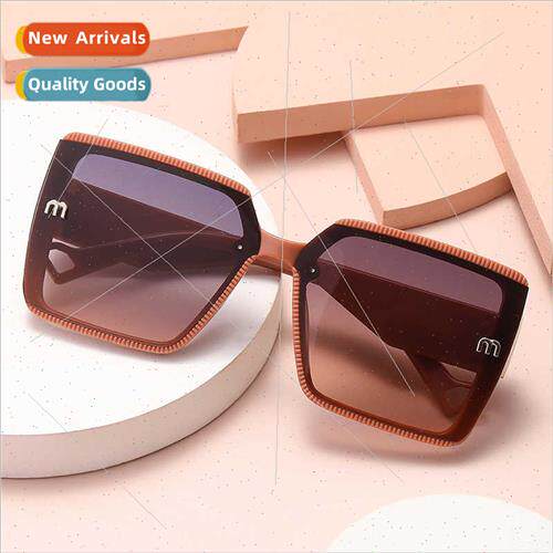 5106 Decorative large frame wide leg sunglasses 2023 new fas
