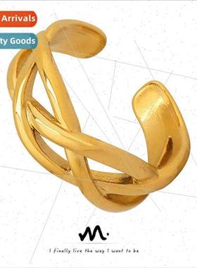 lines cross interlocking ring female tanium steel gold-plate