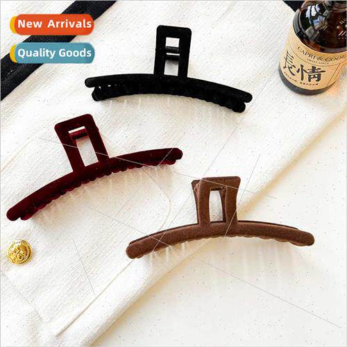 13cm Basic Flocking Large Grab Clip  Batch One Ponytail Hair
