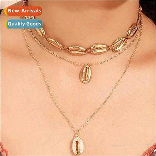 Europe New fashion sexy necklaces niche match metal shell pe