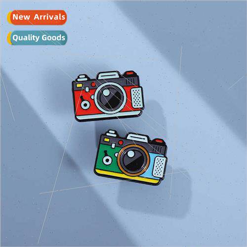 New cartoon camera modelling personaly metal paint badge clo