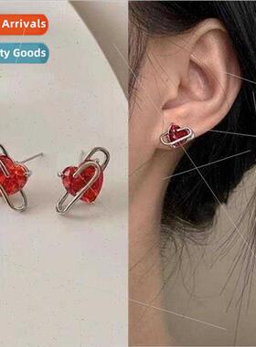 Song Yanfei red heart pin earrings simple delicate ins silve