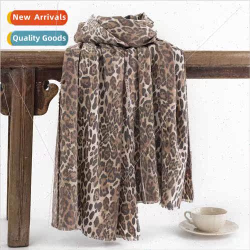 2023 fall winter ethnic leopard short tassel woven faux cash