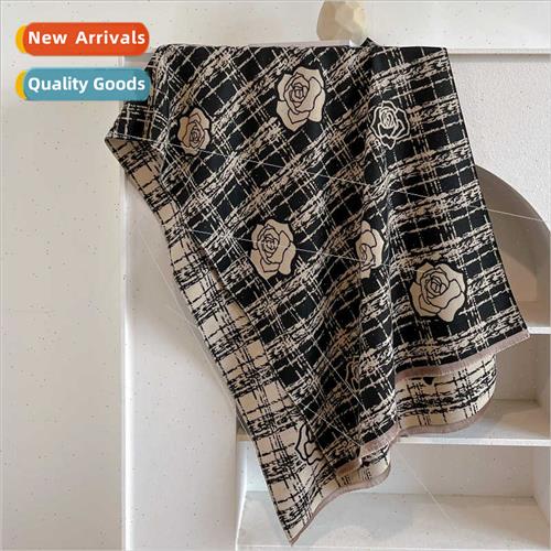 2023 fall winter new external high-class sense camellia high