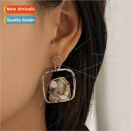 retro square hollow broken stone earrings creative back to e