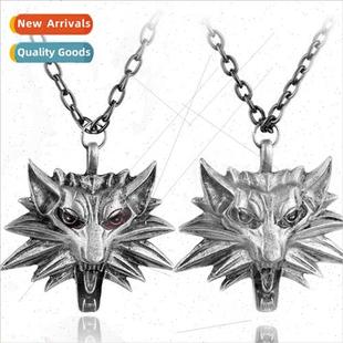Hunt Three Head Necklace Wolf Wild Game Wcher Figure