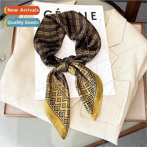 2022 chain pattern new imation silk small silk scarf decorat