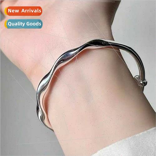 New wave pattern silver color plated bracelet women mobius t