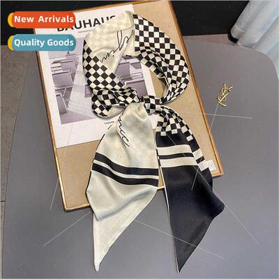 2021 new Korean  decorative checkerboard fashion neckerchief