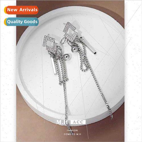 Geometric diamond long earrings female niche tassel earrings