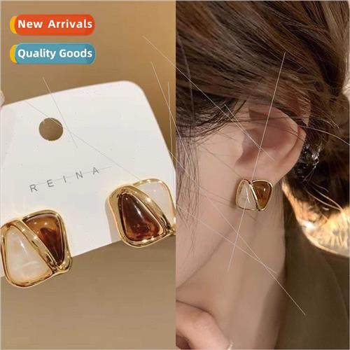 Amber curry fall winter Merad earrings female 2023 new retro