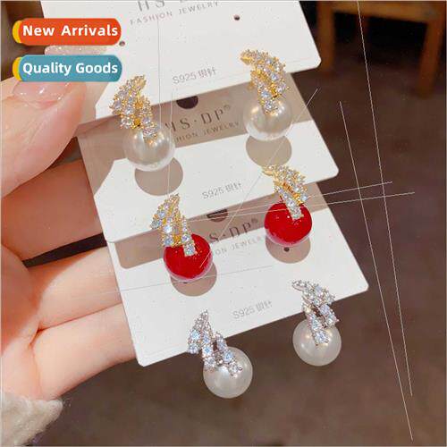 Gentle fashion arc zirconia pearl earrings Elegant versatile