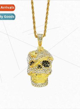 Europe hip-hop full diamond skull coiled snake pendant neckl