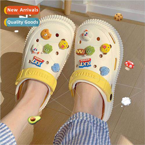 Stomping sh sense fun cartoon soft bottom Baotou hole shoes