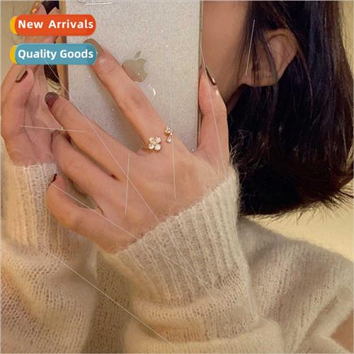 Gentle flower ring female delicate pearl zirconia Korea hund