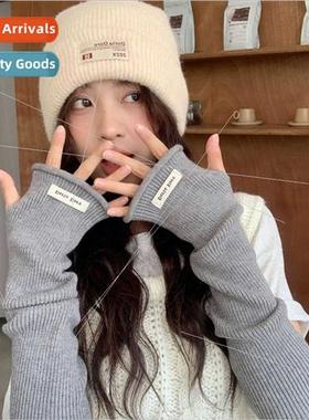 Long  rolled edge fine grain lengthened knted cuffs fall win