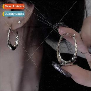 metal buc wind ear simple earrings pleated shaped cold Ins