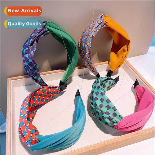 Korean retro color system new cross geometric wide  face is