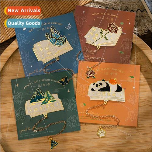 A paper book scroll book buckle creative cartoon bookmark me