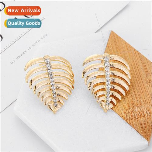 Europe personalized diamond KC gold leaf earrings creative f